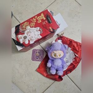 Popmart Have A Good Run *Labubu*